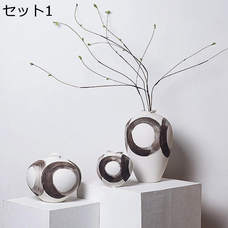 花びん 花器 花立て 白 手絵風 黒白 手作り 高熱瀬戸もの花器 陶磁製花器 御花申し合わせ用花器 生け花用花器 家のかざり付ける 室内装飾飾りつけ リビングお部屋 執務室介護ホームかざり付ける 御芽出度差し上げ物 日系 和式