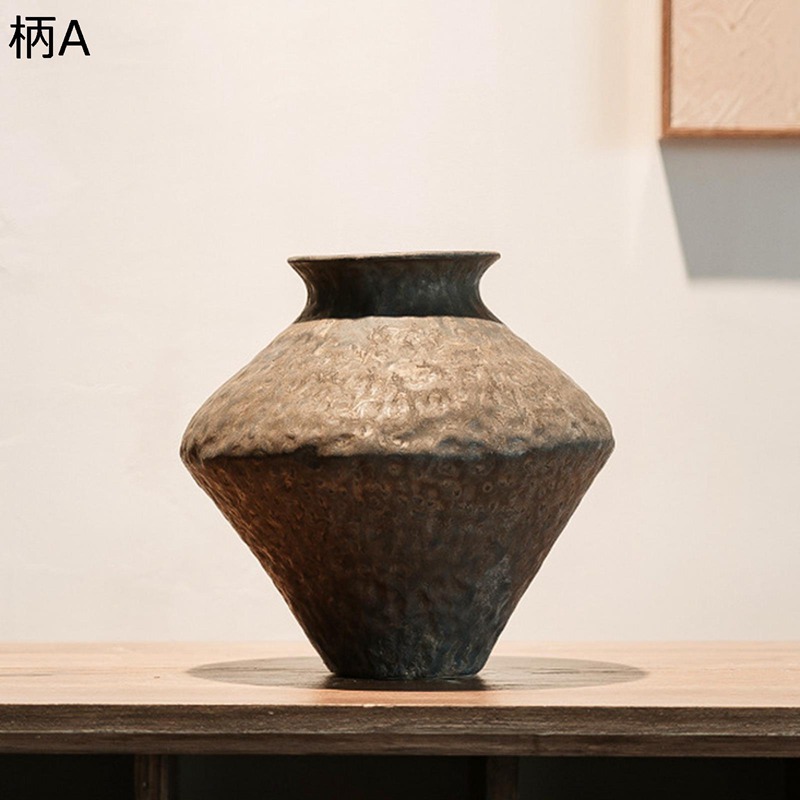 お花界面花器 名著 返り咲き 第一義的 瀬戸もの花器 セラミックス花器 手作り 飾りつけ 日風 日式花立て 和風花立て 生け花用花器 ドライフラワ用花器 日式室内装飾 和風目論む 室内装飾飾りつけ オリジナル性かざり付ける 室内かざり付ける