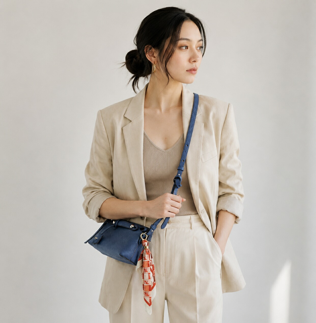 ＊即発能力のある＊ FENDI ミニ バイ ザ 通い路 ジーンズ調青碧 なめし革 MINI BY THE WAY  BLU 貨物輸送関税込み レディース 新品 8BS098AUSZF04QL