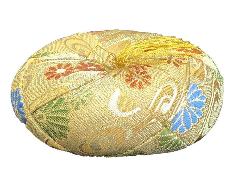 京仏壇はやし 仏具 丸布団 小菊 おりん、木魚、木柾用のお思いがけずんです。