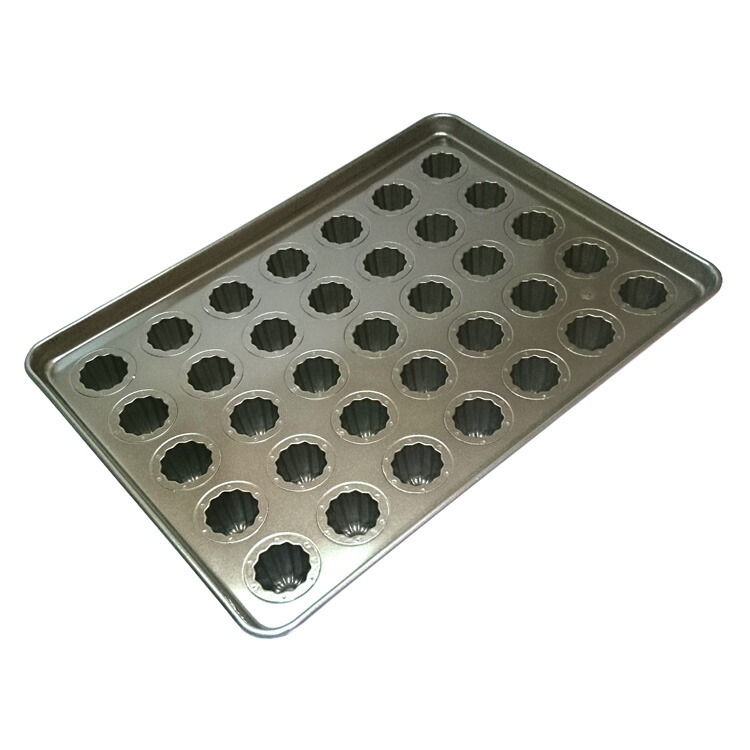 楽天市場】テフロン加工 カヌレ型 天板 35個付 皿型 メタルブラック