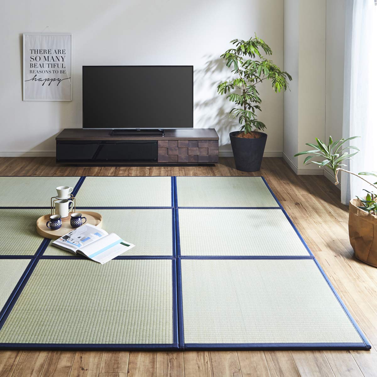 イケヒコ い草 ユニット システム畳 置き畳 2枚繋いで 約1畳 AGURA ヘリの色:ネイビー 約82×82?/枚 2枚入り 軽量 抗菌防臭効果 クッション性 和空間 日本製 無地 シンプル 年間 通年 #1110231190214|SelectSHOP 岐阜 店