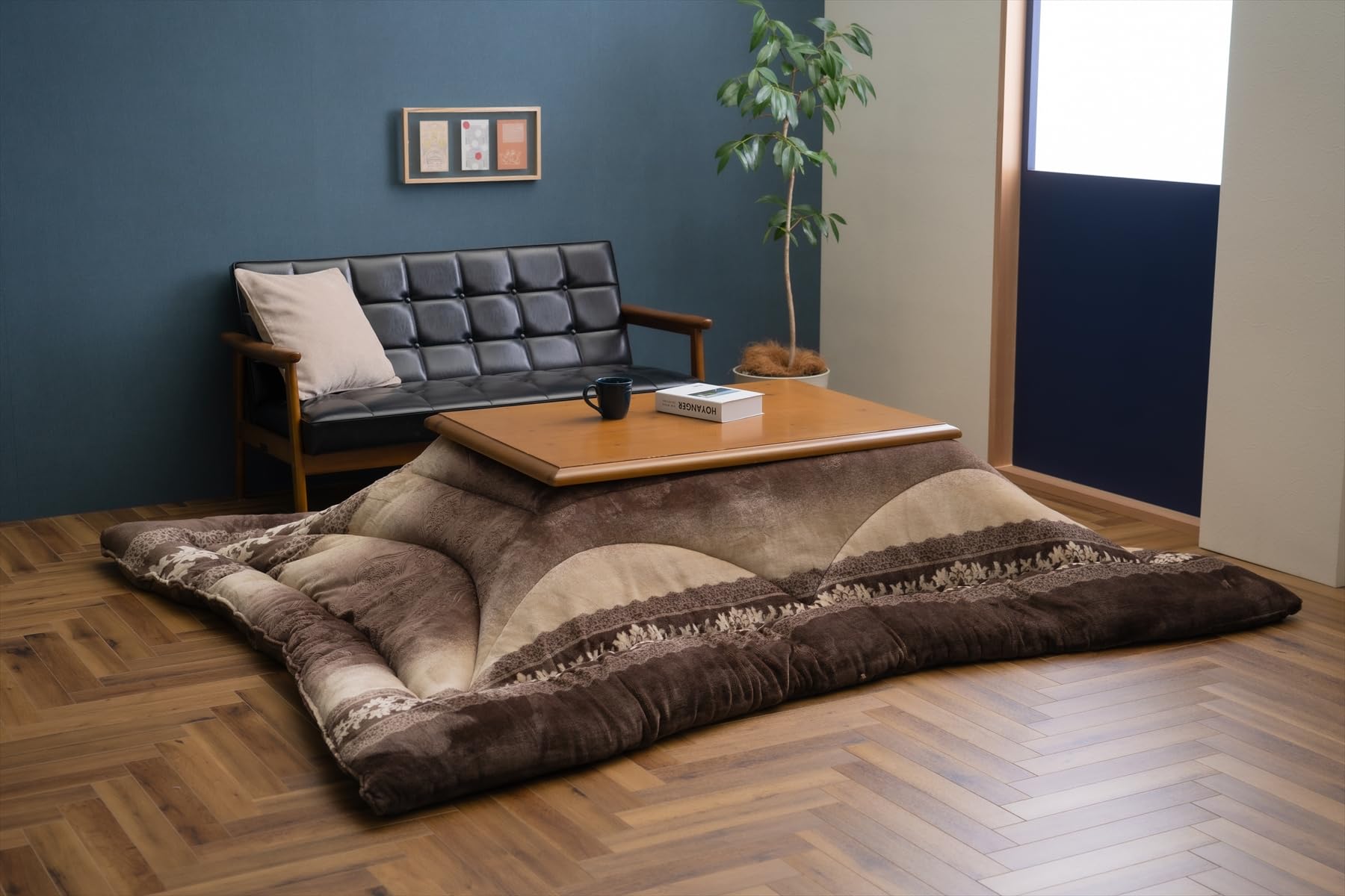 [Ikehiko Corporation] こたつ用掛けふとん 4550317218767 ブラウン 正方形｜SelectSHOP 岐阜 店