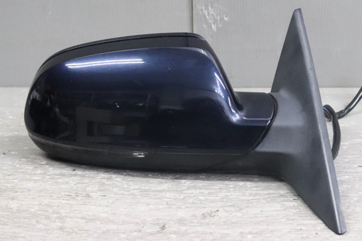 アウディ A5 2.0 TSFI クワトロ 前期(8TCDNF 8T B8) 純正 破損無 動作保証 右 ドアミラー 電格 10P＋2P 10ピン＋2ピン ウィンカー付 紺色系 右 ミラー サイドミラー p052088 中古20250122
