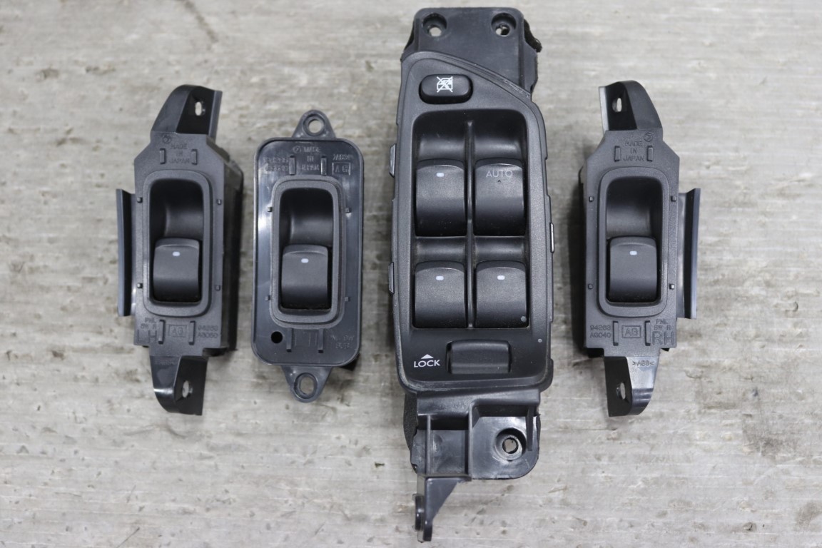 レガシィ アウトバック 3.0R(BPE BPED5UU HRH) 純正 破損無 パワーウィンドウスイッチ 1台分セット p060438 中古20260122