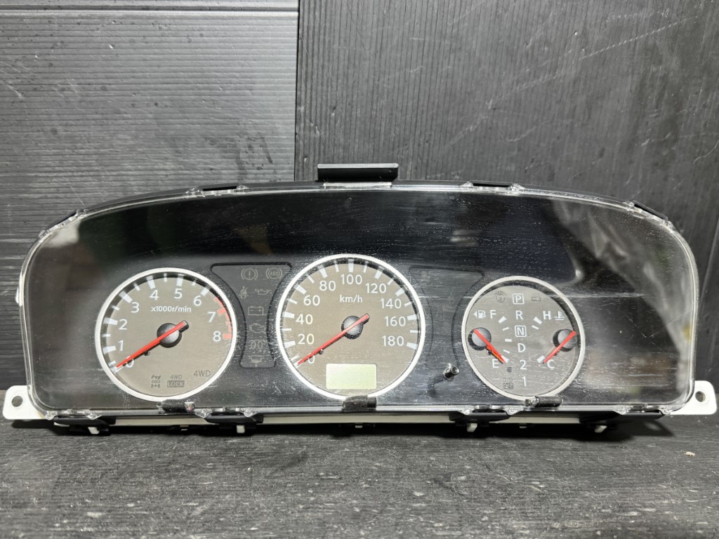 エクストレイル X 後期(NT30 T30) 純正 破損無 動作保証 スピードメーター メーター p061355 中古20260316