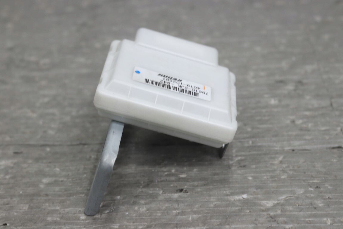 ホンダ エリシオン プレステージ SG 前期(RR5) 純正 KEIHIN 破損無 動作保証 エアコンコンピューター 79610-SJK-942 4019-102681 p054775 中古20250504