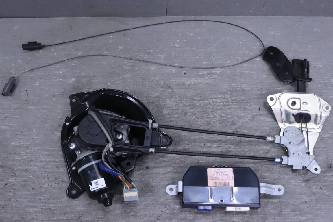 ポルテ 150R(NNP11) 純正 アイシン 破損無 左パワースライドドアモーター コンピューター付 85918-52022 p061911 中古20260408