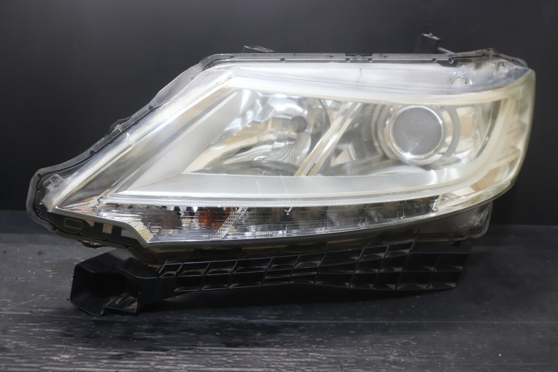 オデッセイ G 前期(RC1) 純正 コイト 破損無 動作保証 左 ヘッドライト ハロゲン レベ付 ヘッドランプ 100-18072 p055401 中古20250527