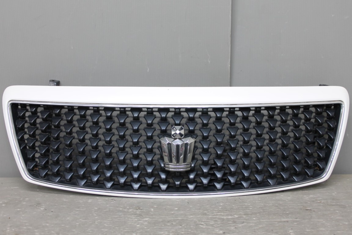 D*R様 210クラウンプリクラッシュ用ラジエーターグリル D*R様 210クラウンプリクラッシュ用ラジエーターグリル 2025年