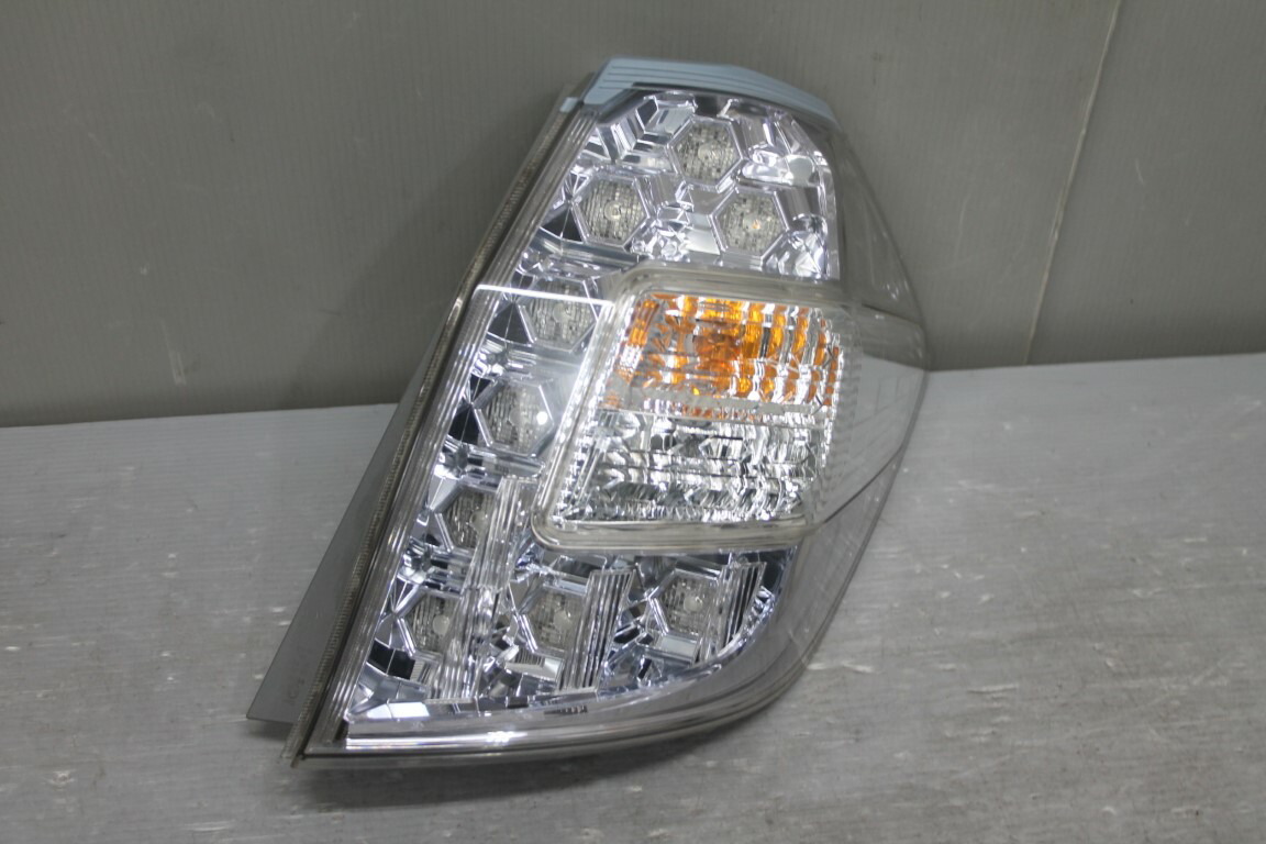 楽天市場】フィット シャトル 15X 後期(GG7) 純正 スタンレー 破損無