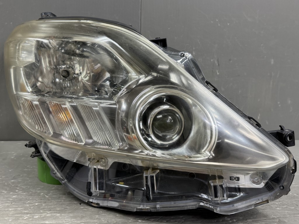 アルファード 350S プライムセレクション 前期(GGH25) 純正 HID 右 ヘッドライト 58-22 キセノン AFS付 ヘッドランプ イチコー p058680 中古20251022
