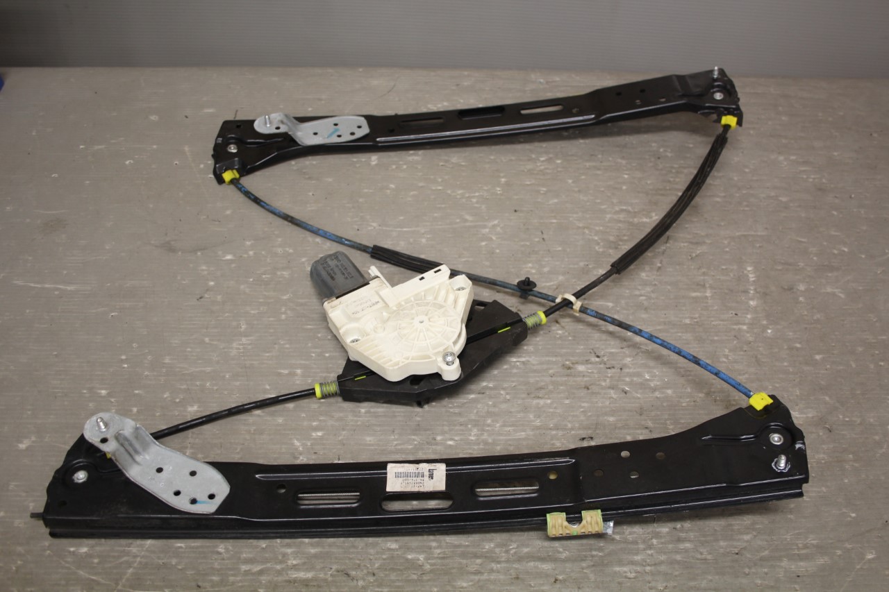 VW シャラン(7N) 純正 brose 破損無 動作保証 左 フロント パワーウィンドウモーター 左前 8K0.959.802.B p049846 中古20241115