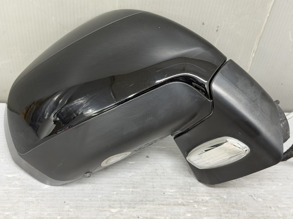 プジョー 5008(T8) 純正 破損無 動作保証 右 ドアミラー ウィンカー ヒーター 電格 6P＋5P 6ピン＋5ピン 黒 ブラック系 サイドミラー p058827 中古20251027