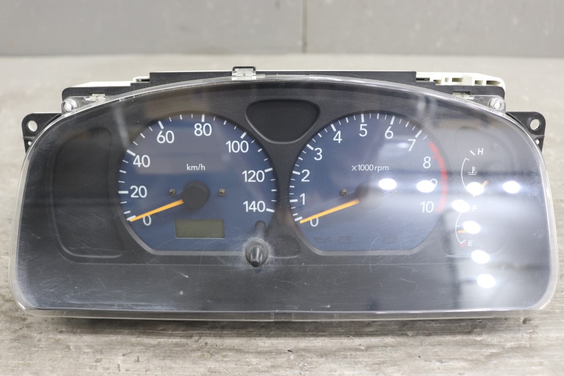 スズキ ジムニー XC 5MT 1型(JB23W JXCU-D) 純正 破損無 スピードメーター タコメーター 96695km メーター 計器 34100-81A20 p059771 中古20251210