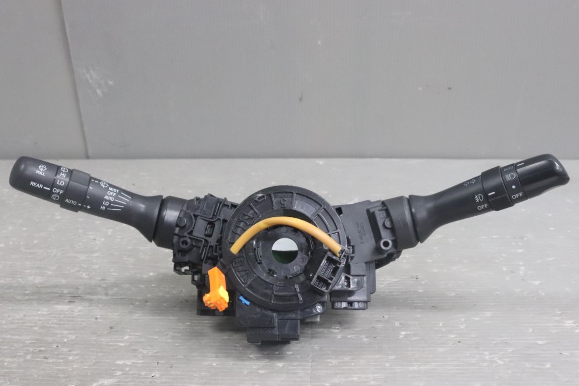 楽天市場】アルテッツァ RS 後期(SXE10 GXE10 JCE10) 純正 破損無 取付