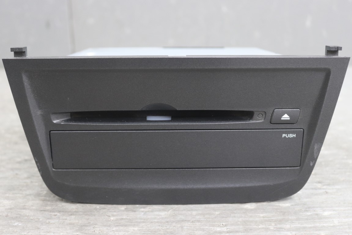 エリシオン(RR1) 純正 Pioneer パイオニア HDDナビ ナビユニット カーナビ 39540-SJK-J020-M1 p060046 中古20251222