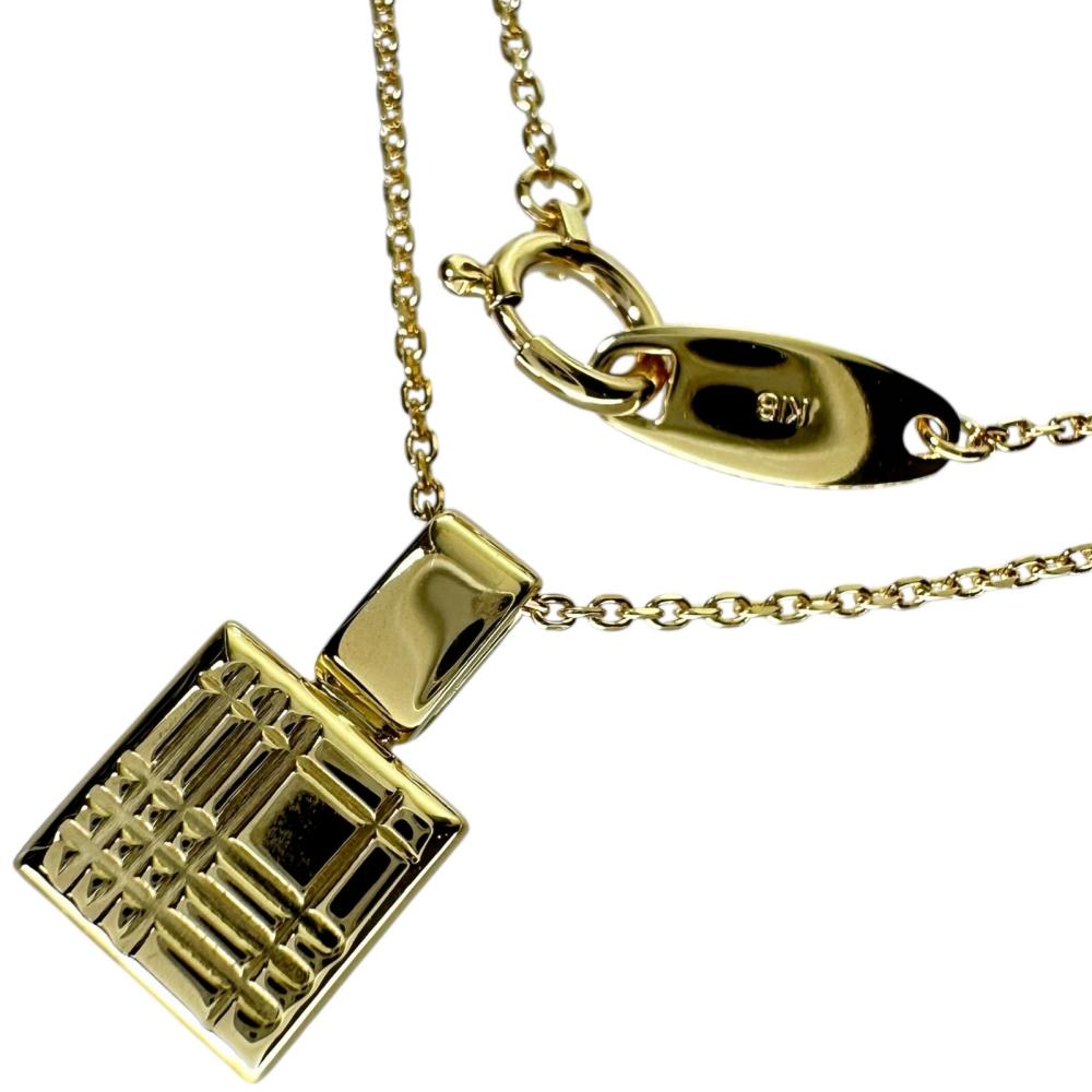 BURBERRY バーバリー　ノバチェック プレート　ネックレス BURBERRY バーバリー ノバチェック プレート ネックレス