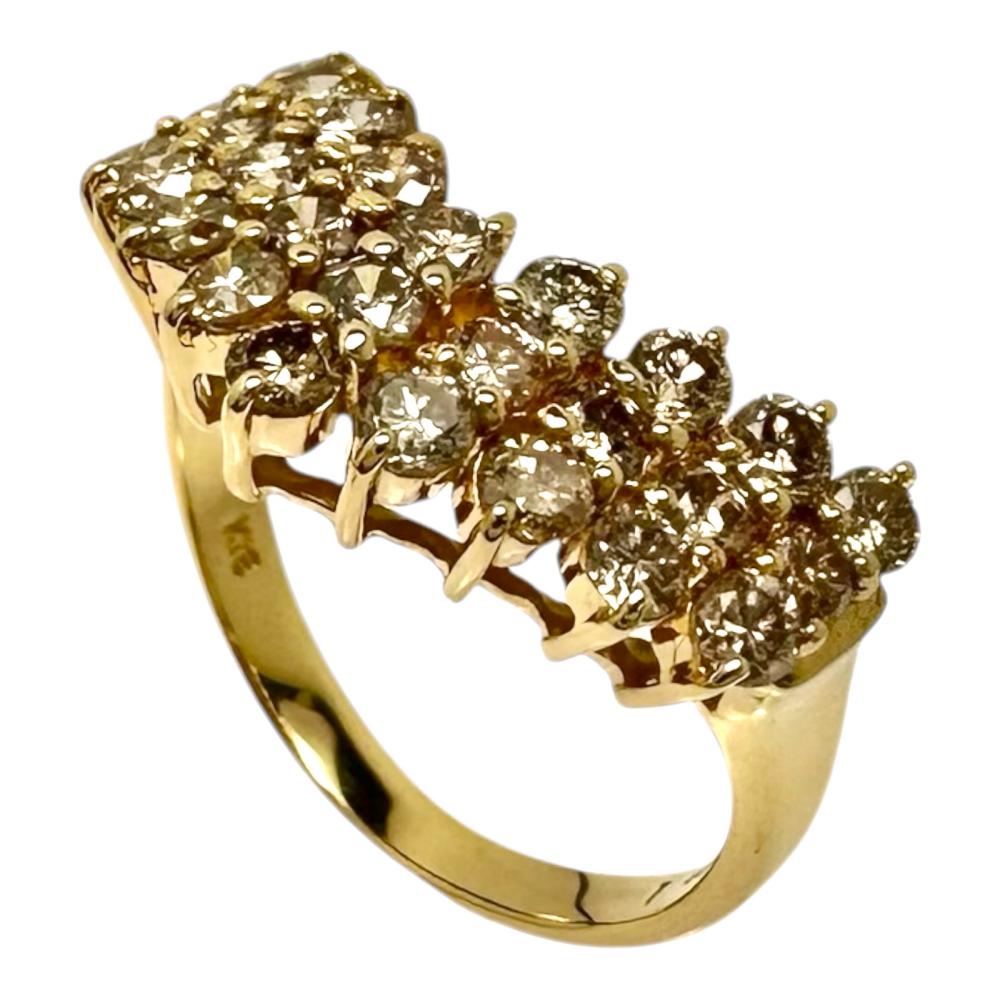 10号 V字 ダイヤモンド 計1.00ct リング・指輪 K18ゴールド 18金 2.8g レディース【中古】【真子質店】【NN】【MoMax】