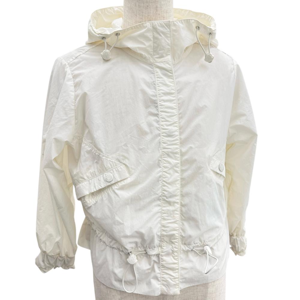 【MONCLER/モンク線路】 ALBIREO/アルビレオ G10931A77000 上衣 ナイロン 象牙色 レディース【中古】【真子質店】【GD】【Txx】