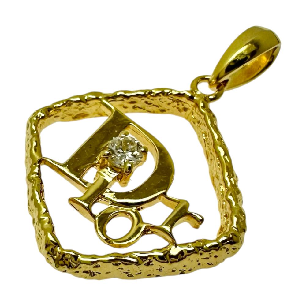 【Christian Dior/クリスチャンディオール】 ロゴ ダイヤモンド ペンダントトップ K18ゴールド 18金 3.2g レディース【中古】【真子質店】【BL】【YIY】【pdpd】|真子質店店