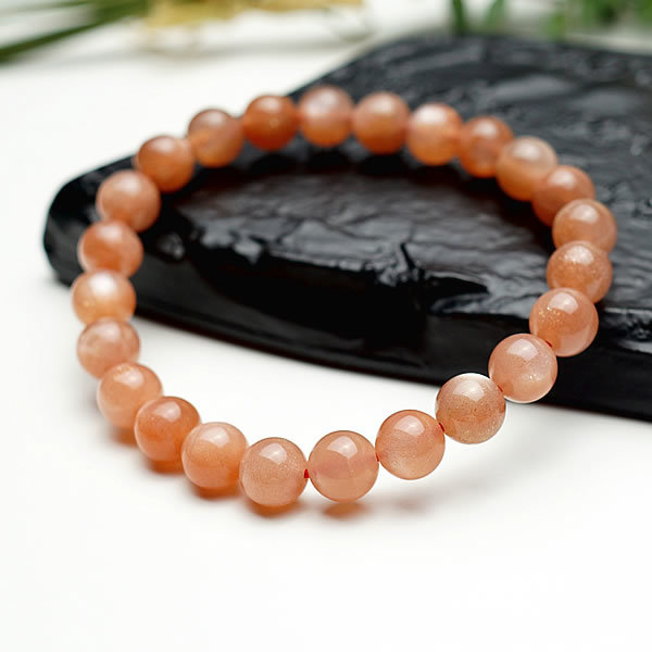 つまみ常態 オレンジ月岩石材aaaaa タンザニア生成 フェルドスパー ブレスレット 8mm 生まれながら石 力強さストーン 月の生れ出る石 ムーンストーン サンムーンストーン オレンジムーンストーン 天然石ブレスレット パワーストーンブレスレット 装身具 宝飾品 メンズ