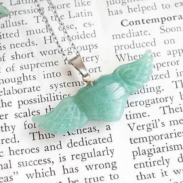 楽天市場】アクアマリン 天使の羽 ペンダントトップ ネックレス