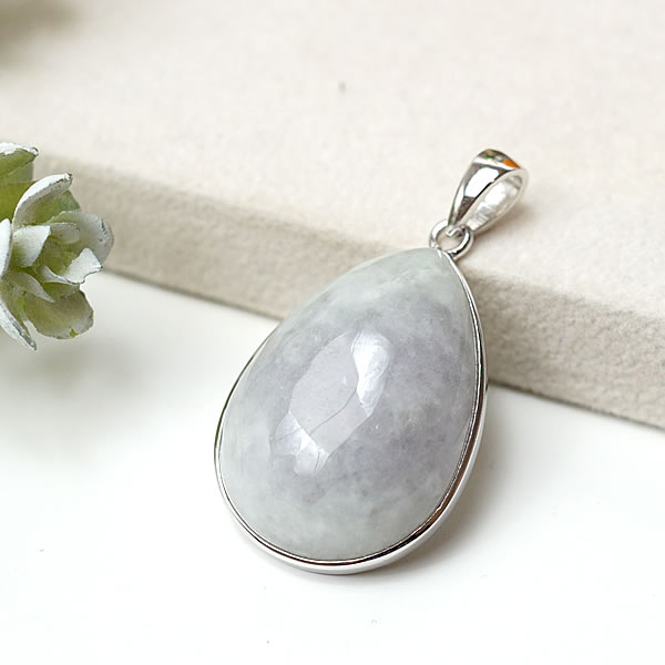 楽天市場】【18KGP製】【高品質】翡翠AAA ミャンマー産 ペンダント