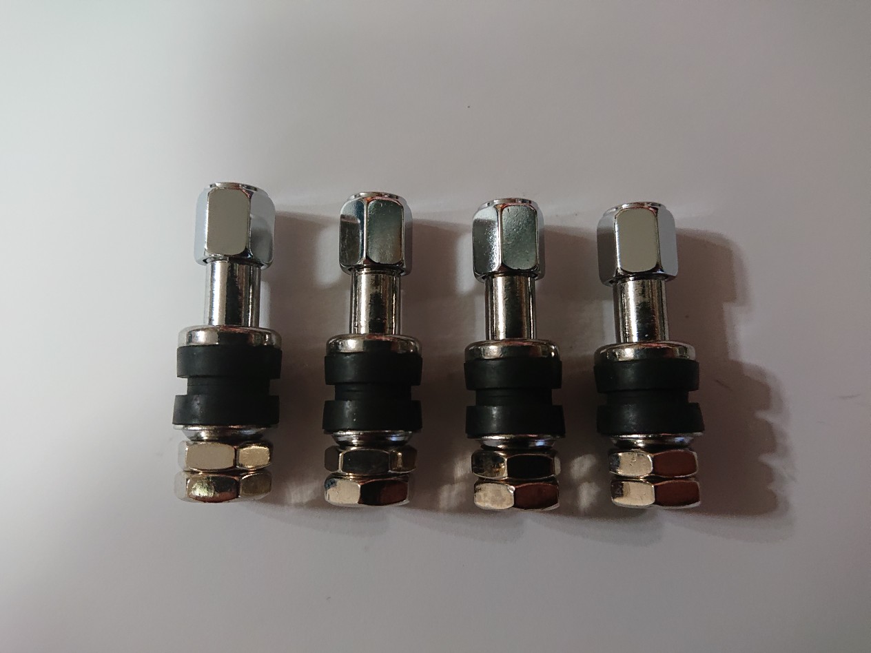 楽天市場】BENZブラックボルト 14R14x1．5 首下53mm 