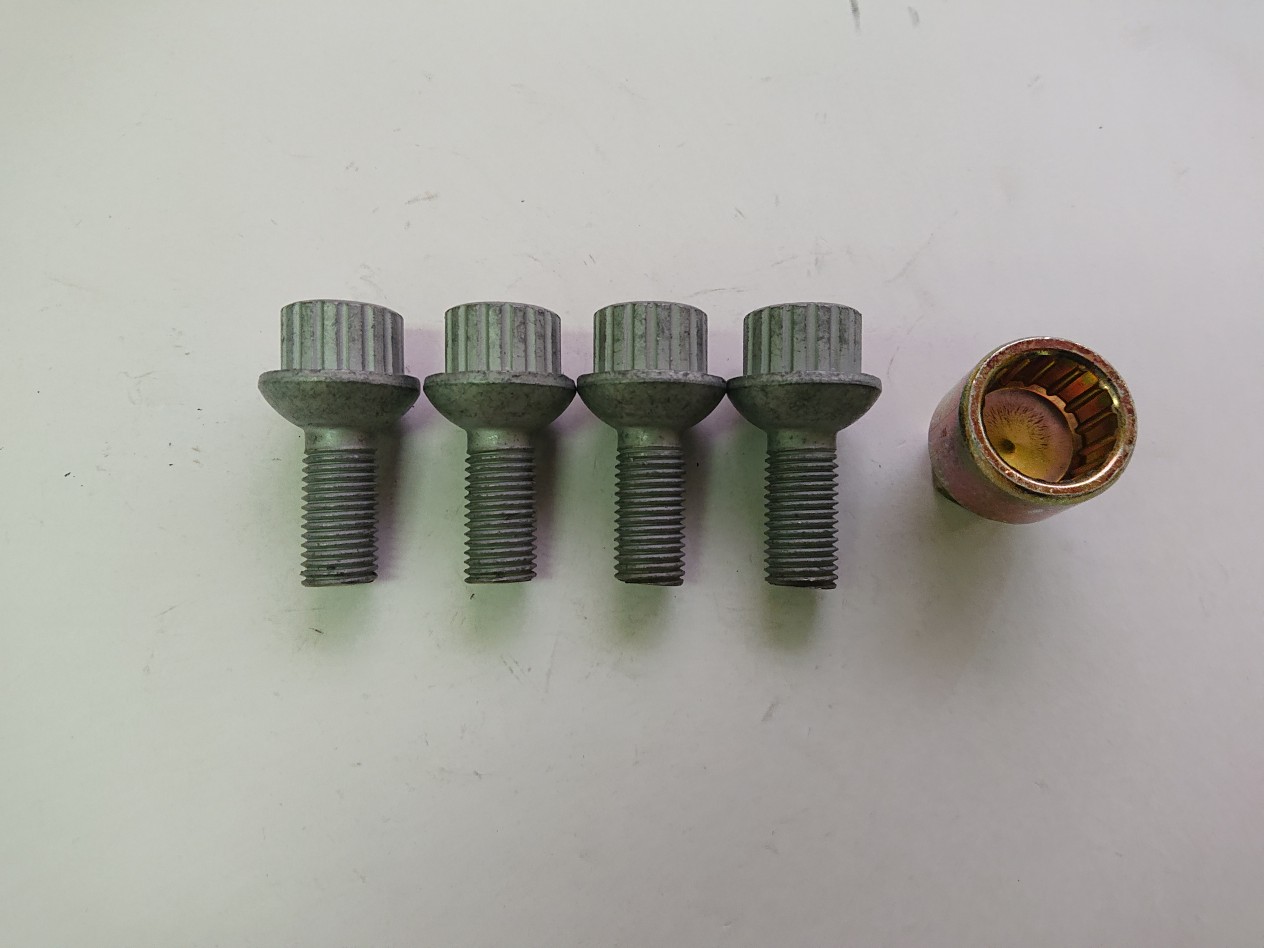 楽天市場】ロックボルト 14R14x1．5 首下45mm : Parts Hills