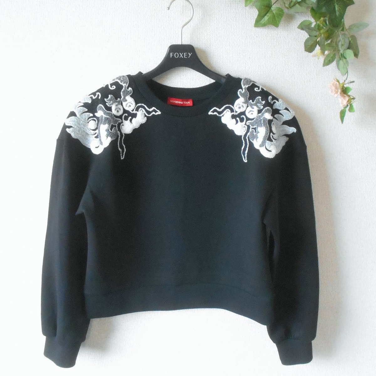 【中古】ヴィヴィアンタム VIVIENNE TAM トレーナー 40 レディース 黒 和風|ママポケット