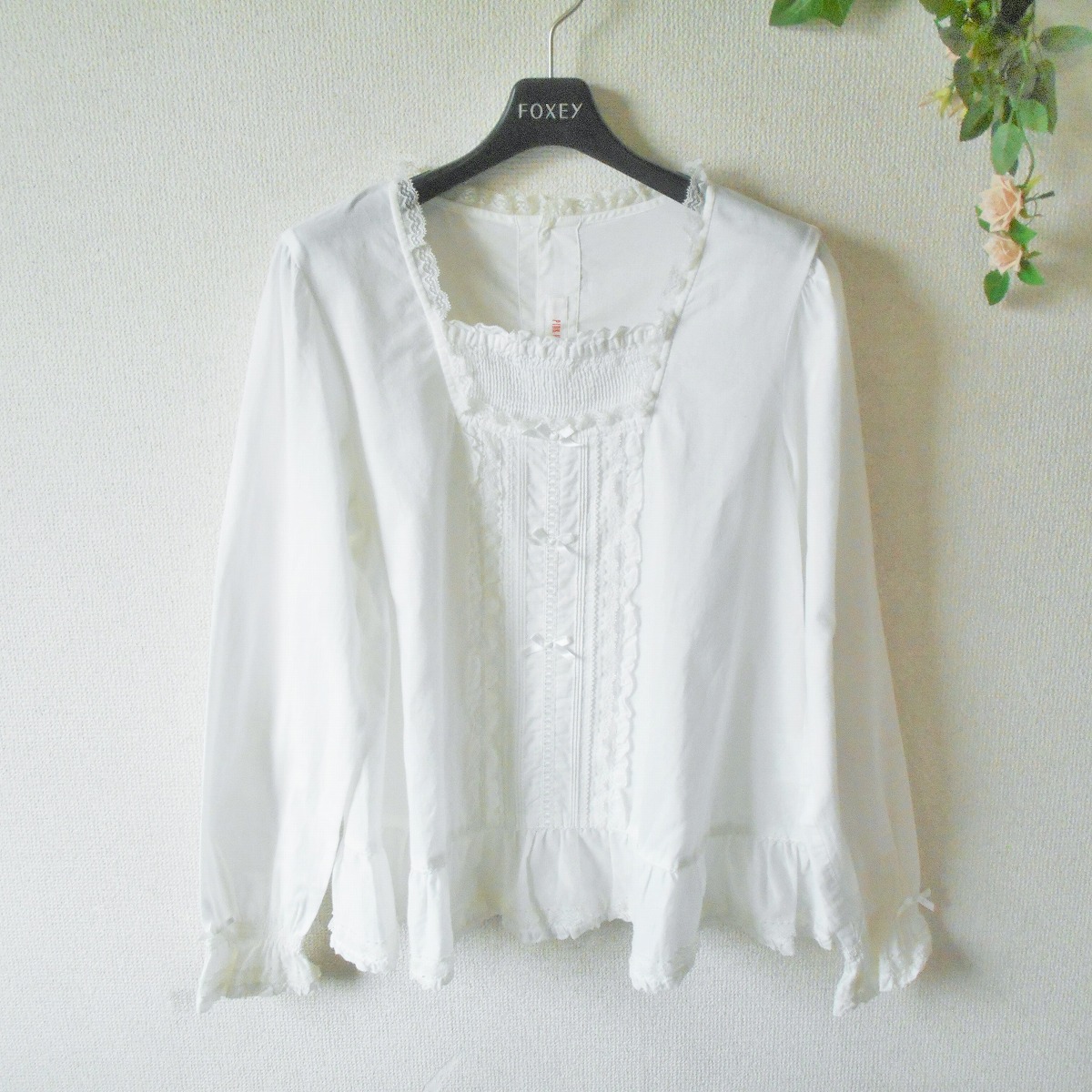美品 レストローズ LEST ROSE ブラウス 2 レディース シースルー プリーツ 衿 日本製 インナー付き 楽天市場】【中古】レストローズ LEST ROSE ブラウス 2