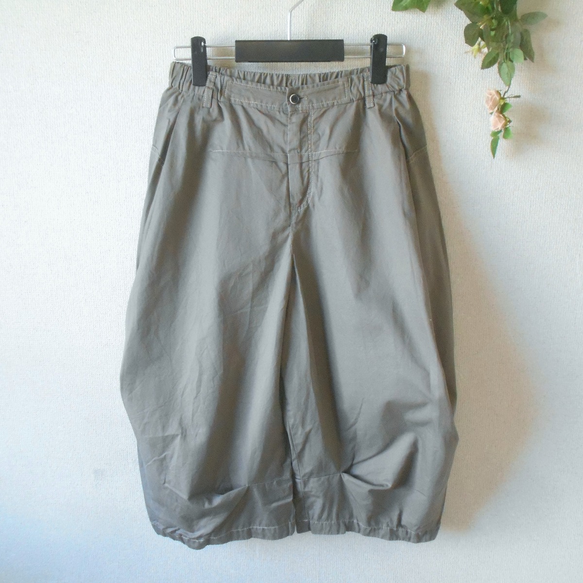 【中古】イム i＋mu センソユニコ sensounico パンツ レディース 40 春 夏７分丈 麻 ブレンド