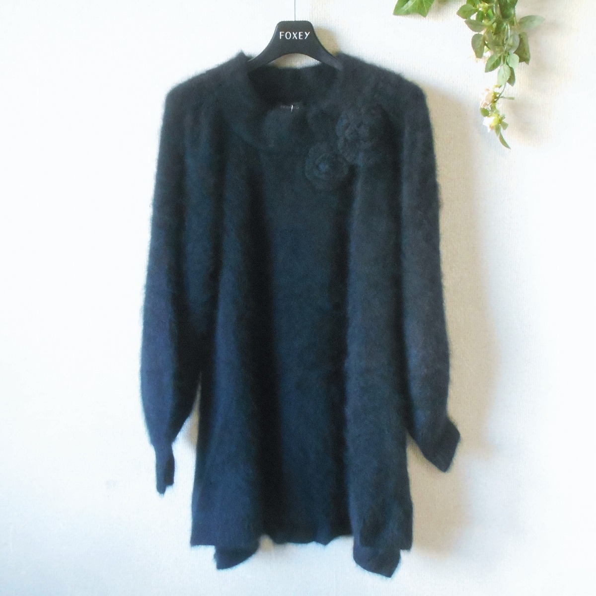 【中古】新品 タグ付き 41040円 インゲボルグ INGEBORG チュニック ワンピース ウール 100% お花 モチーフ 付き 黒 未使用