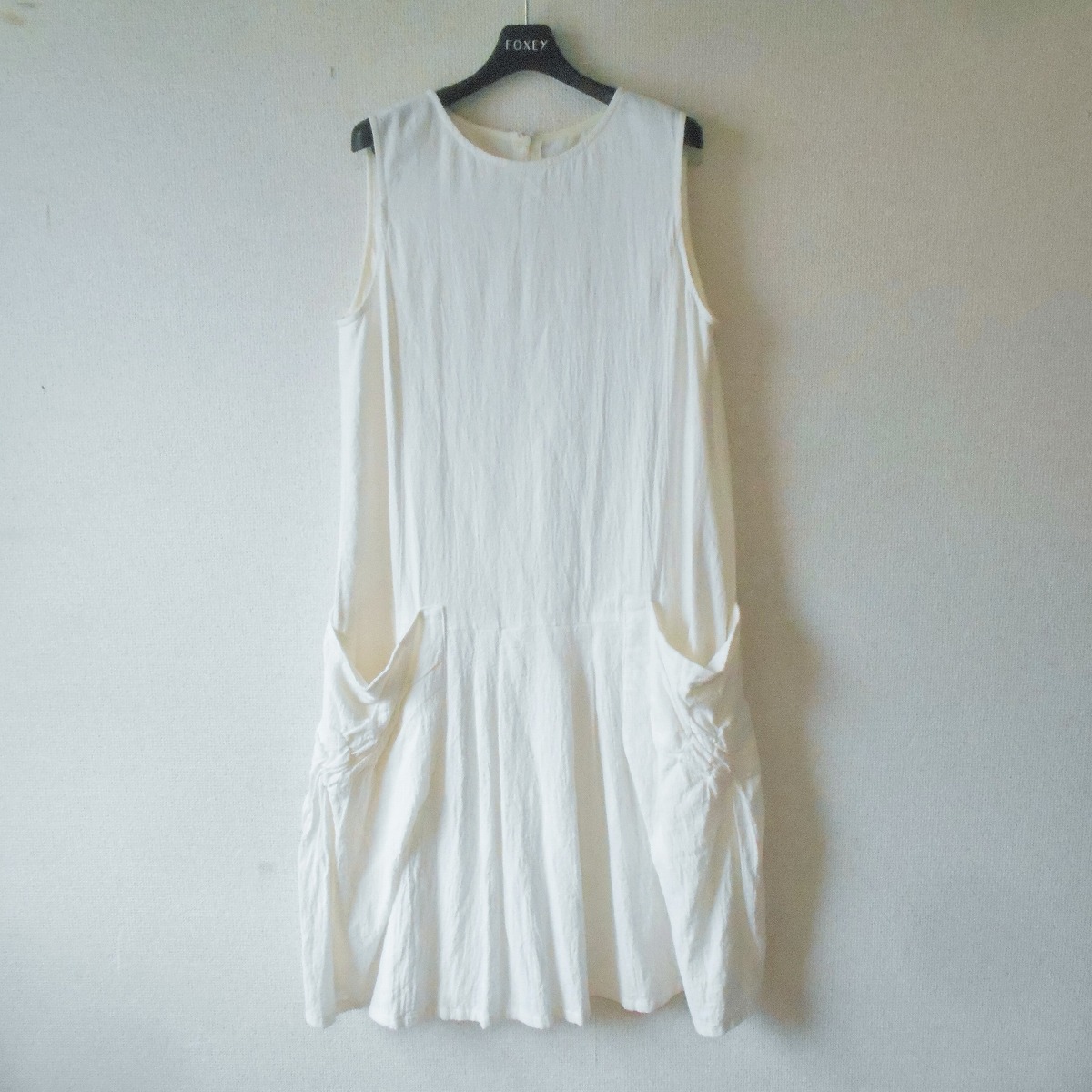 【中古】t.b ティービー センソユニコ Sensounico 衣裳 38 麻 入り合わせる ロング 丈 夏 ノースリーブ