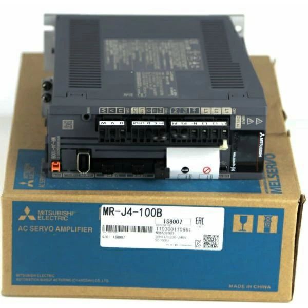 【新品 日本の首都発 ★適当お願いごと書振り出し可★】サーボアンプリファイアー MR-J4-100B 汎用界面 1kW用 三相AC200V～240V【６ヶ月引き受ける】