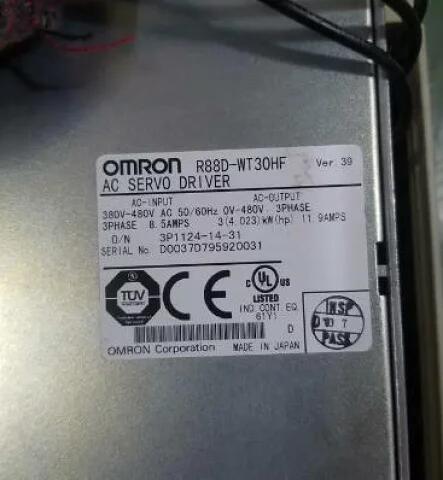 【新品 東京発 ★適格請求書発行可★】OMRON サーボドライバー R88D-WT30HF 【６ヶ月保証】 60,500円