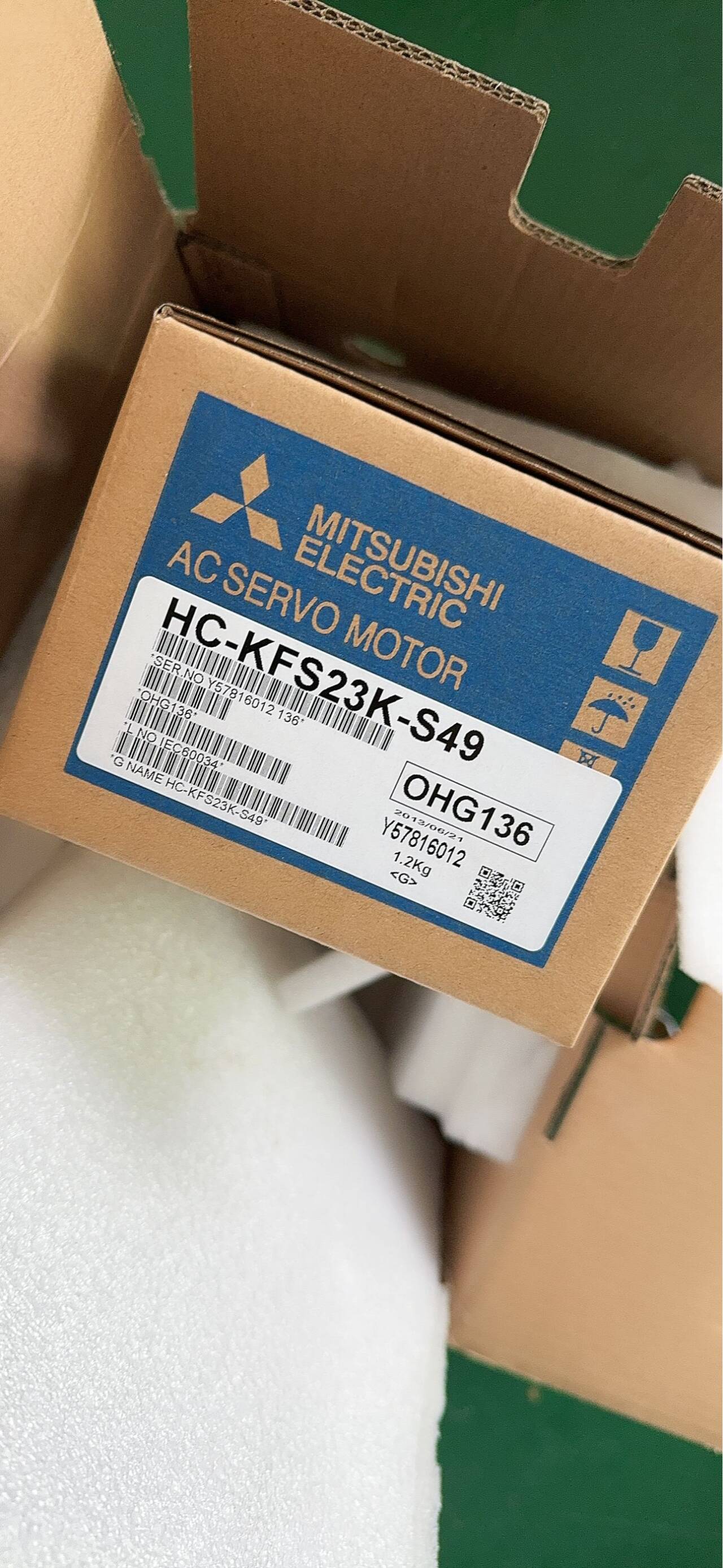【◆新品 日本の首都発◆ 適当お願いごと書振り出し可◆】MITSUBISHI/三菱 HC-KFS23K-S49 サーボ原動機【６ヶ月引き受ける】