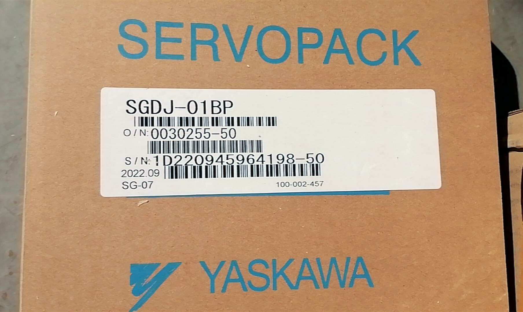 【◆新品 東京発◆ 適格請求書発行可◆】Σ-IIシリーズ サーボドライブ SGDJ-01BP 100W 位置制御用【６ヶ月保証】｜ヒマワリショップ