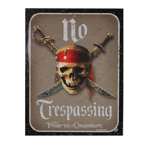 新規購入 メタル看板 パイレーツオブカリビアン No Trespassing 立入禁止 ビンテージ調 エンボス 28cm 21 5cm Pirates Of The Caribbean ジャック スパロウ 海賊 雑貨 インテリア ガレージ 壁掛け スカル ドクロ 骸骨 ブラック ブラウン ホワイト Mancave