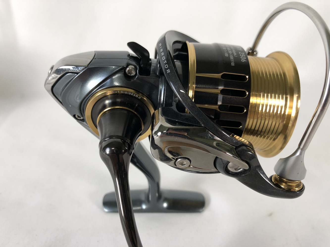 楽天市場 中古 Daiwa Theory ダイワ 17 セオリー 2506 スピニングリール 釣り 釣り具 リール 万代net店 万代net店