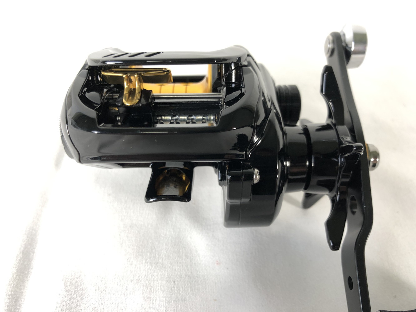 楽天市場 中古 美品 Daiwa ダイワ ブラスト Bj Tw 150shl 左巻 ベイトリール 釣り具 リール 万代net店 万代net店