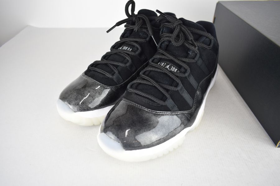 11 barons
