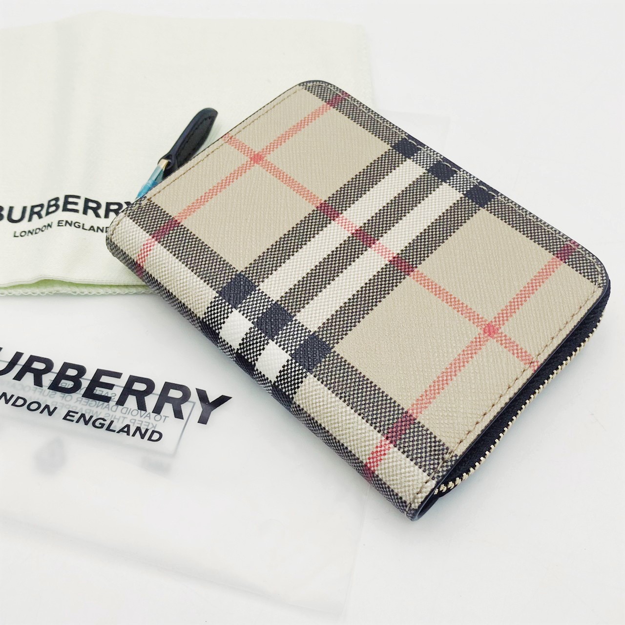 休日限定 BURBERRY バーバリー TＢロゴ ラウンドファスナー ピンク