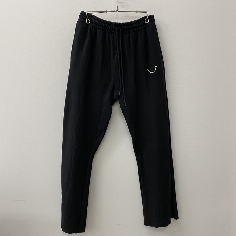 百貨店SALE 20%OFF~【中古品】【メンズ】  READYMADE 成人女性お手伝いさん FLARE SWTPNT SMILE RE-CO-BK-00-00-248 太陽面爆発 スウェットパンツ わらい顔 ボトムス 153-250830-ts-12-fuz 大いさ：S 色合い：黒いこと 生生世世Net店