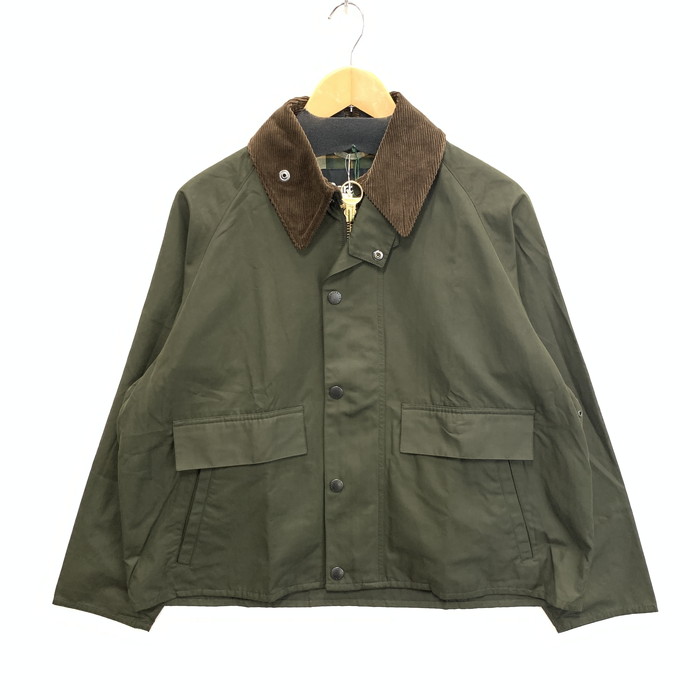 Barbour and wander オリーブ プルオーバー Barbour and wander オリーブ プルオーバー