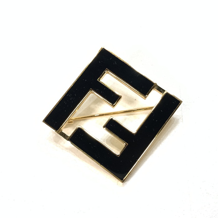 楽天市場】FENDI フェンディ カメリア コサージュ 花 フラワー ファー