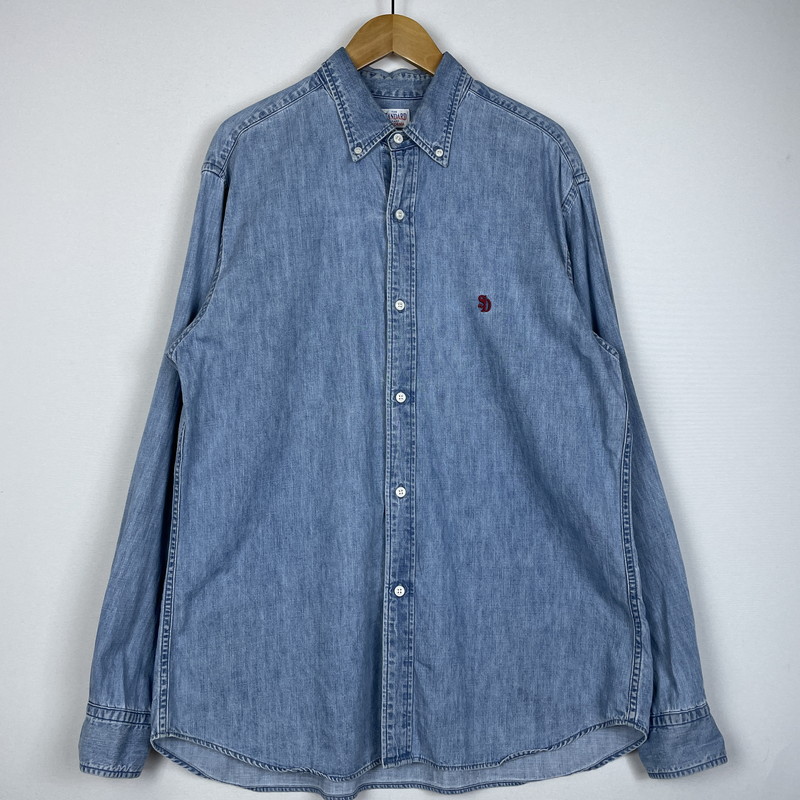 【中古品】【メンズ】 STANDARD CALIFORNIA 標準尺度黄金州 SD DENIM BUTTON－DOWN SHIRT VINTAGE WASH SHIRT SDジーンズ 名取り草落ちこむ プルオーバー ヴィンテージウォッシュ プルオーバー 長袖 トップス 145-251229-yo-07-fuz 大きさ：L 色合い：インディゴ 未来永劫Net店