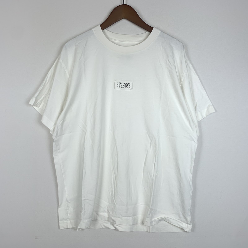 【中古品】【メンズ】 MAISON MARGIELA メゾンマルジェラ NUMBERING LOGO S/S TEE MM6 SH0GC0033 S24312 ナンバリング ロゴ ショートスリーブ 141-260128-ko-01-fuz サイズ：S カラー：ホワイト 万代Net店