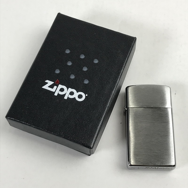 【中古美品】 ZIPPO 喫煙具 ライター シルバー 箱付属 シンプル 206-260206-io-09-fuz 万代Net店